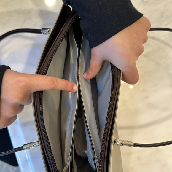 Beijo handbag - Picture 4 of 7